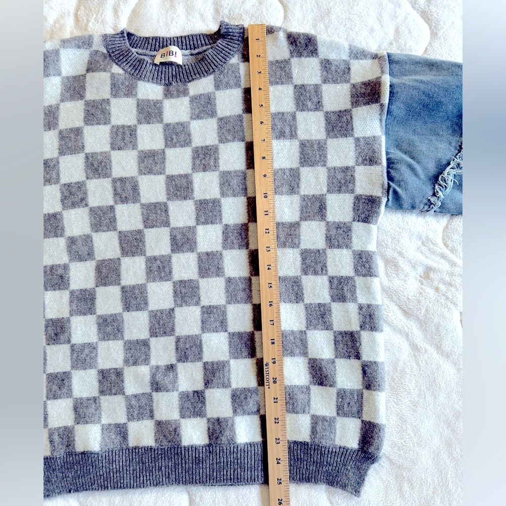 NWOT BiBi Checkered Gray Sweater with Denim Sleeves - size S - Picture 5 of 6